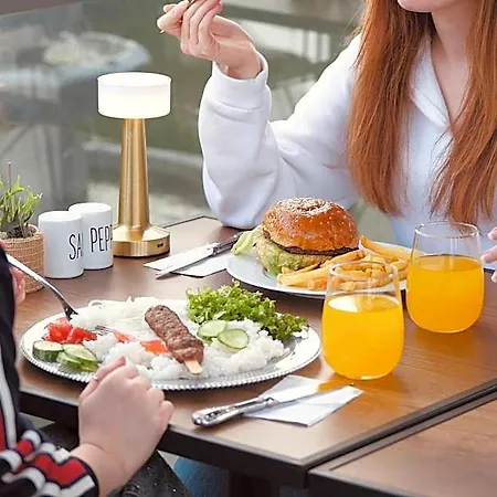 Twins Airport Hotel 4*