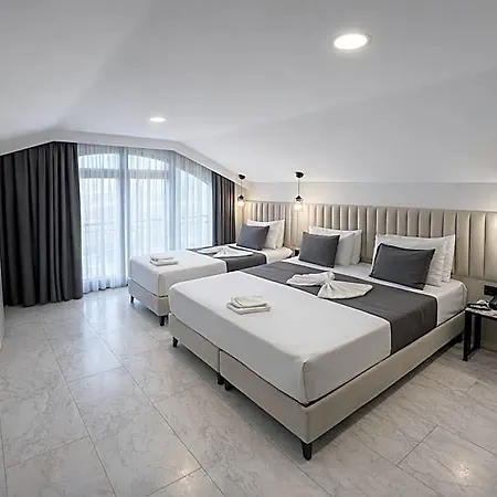 Twins Airport Hotel